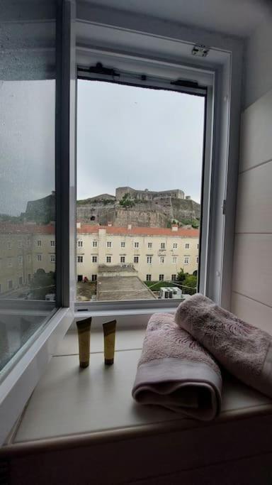 Old Port View Apartment, Διαμέρισμα Στο Κέντρο 2 Υπνοδωματίων Corfu  Eksteriør bilde